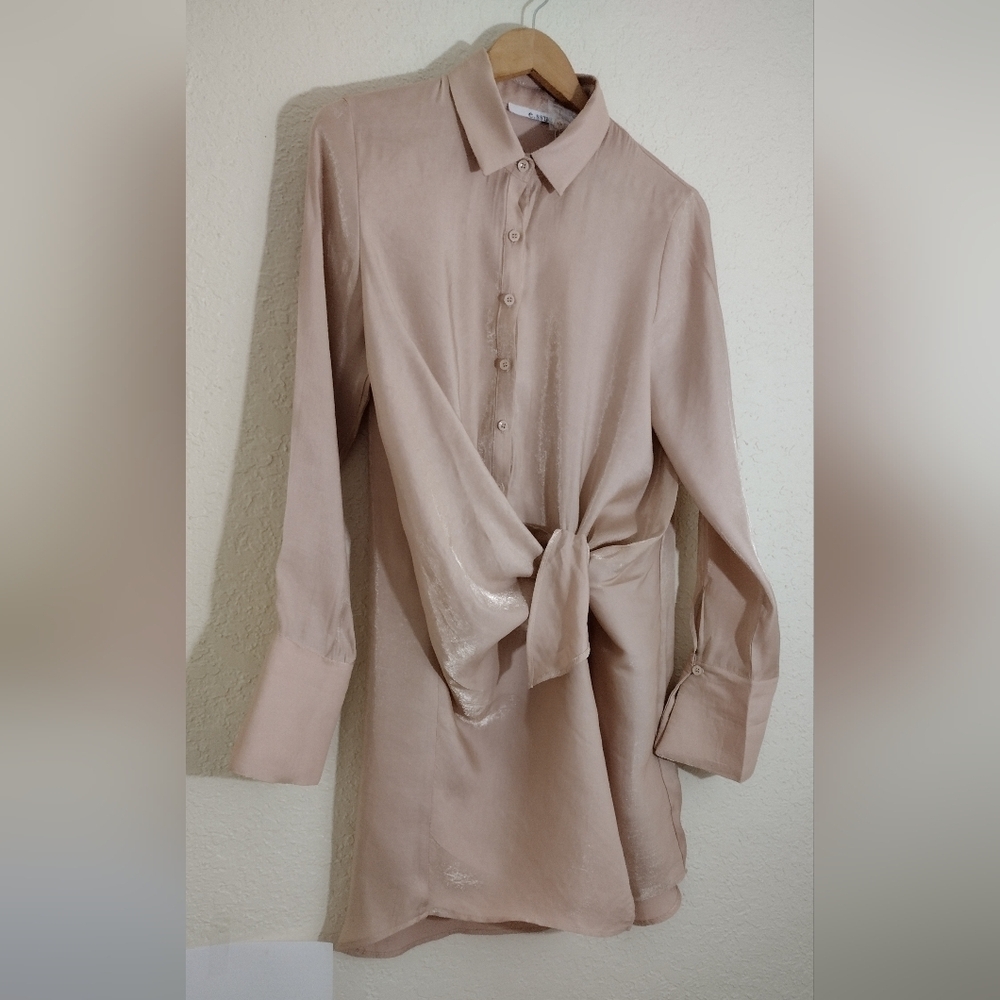 ESSUE Pink Button Down Wrap Front Mini Dress - Picture 3 of 7